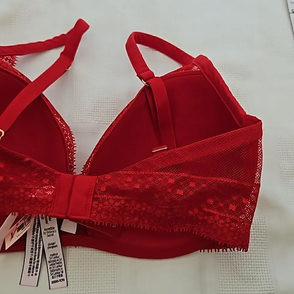 Victoria's Secret Women's Lace Underwire Lightly Padded Plunge Bra Red 32DD - Picture 15 of 16